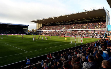 一名D站球 一名D站球